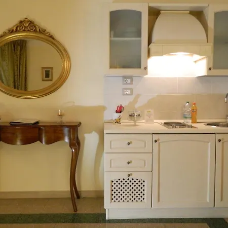 Il Campanile بيزا