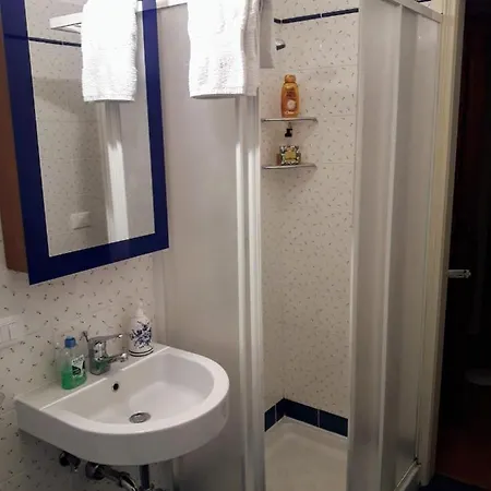 فندق مبيت وإفطار Il Campanile بيزا